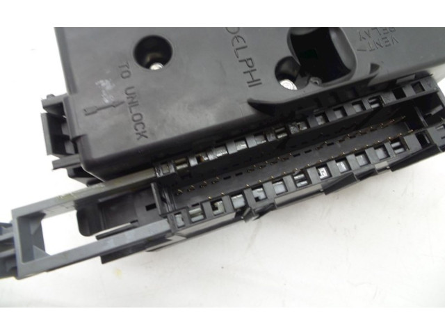 Блок предохранителей 15208328, 15208328 Saab 9-7X