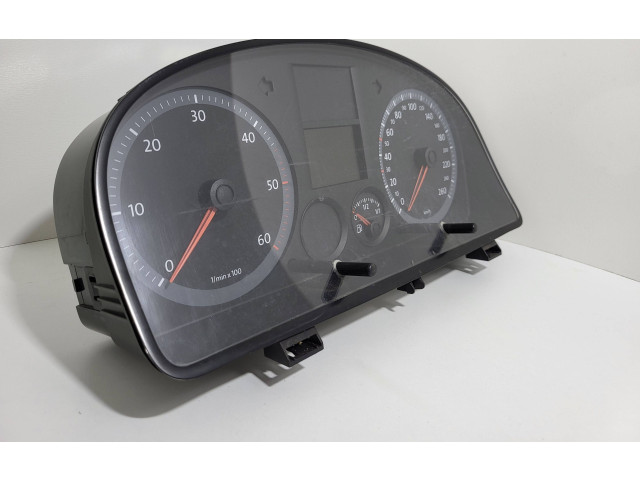 Přístrojová deska Volkswagen Caddy 2005 2K0920843A, V0003000