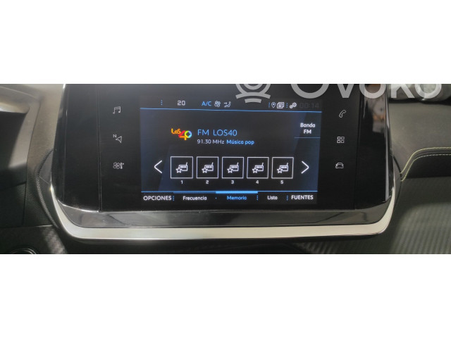 Дисплей    9838129680   Peugeot 2008 II