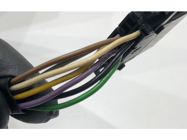 Зеркало электрическое Skoda Octavia Mk2 (1Z) 2004 - 2013 года