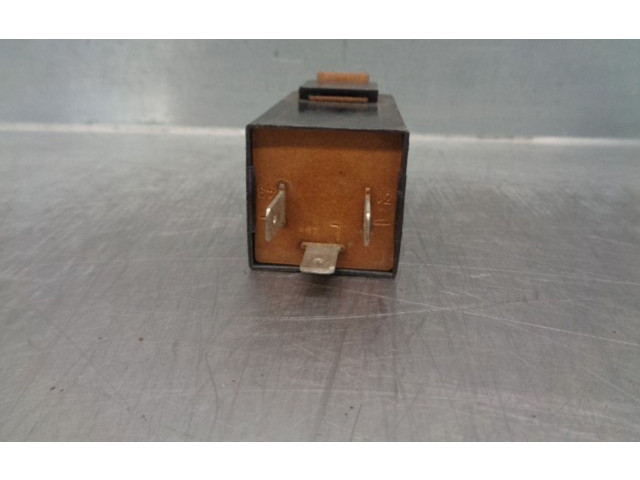 Блок предохранителей 25580G9700 Nissan Vanette