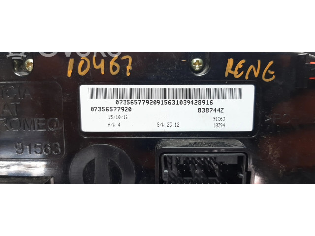 Блок управления климат-контролем 7356577920 Jeep Renegade