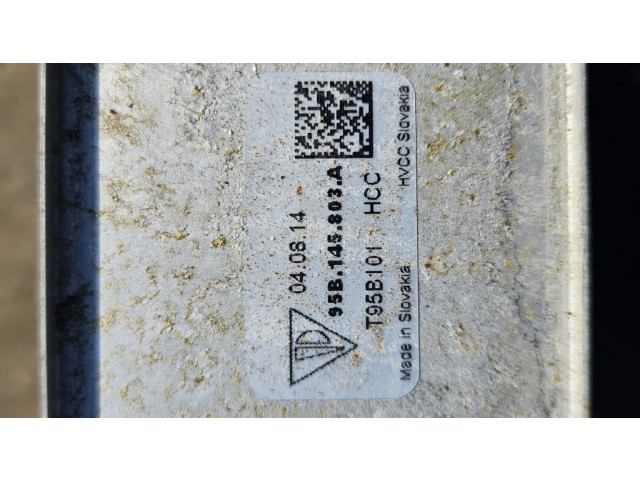 Интеркулер 95B145803A Porsche Macan 3.0