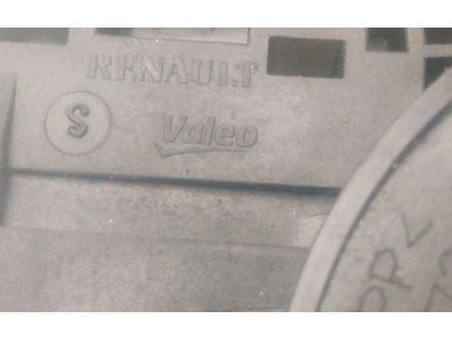 Подрулевой шлейф SRS 255677797R, 8200792587 Dacia Logan I