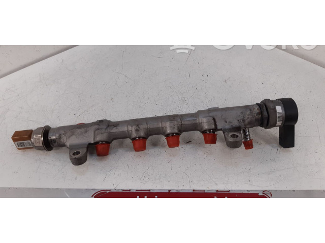 Топливная рампа 03L089M, 03L906051 Volkswagen Golf VI для двигателя CFFB CFF