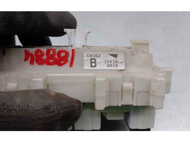 Pojistková skříňka Řídící jednotka BSM 1UX1A8A16 Nissan 370Z 2018