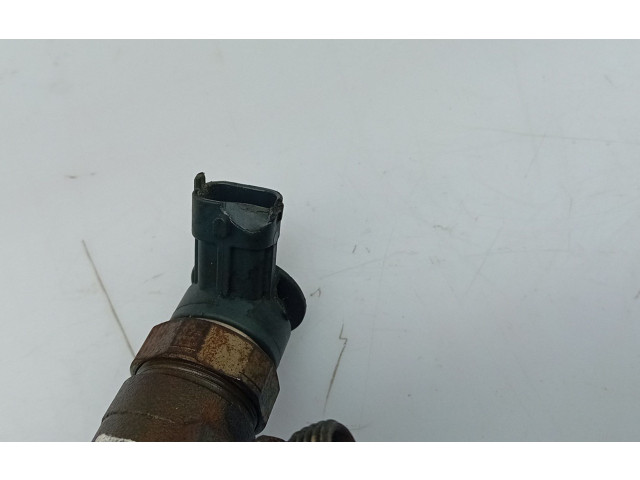 Форсунка 0445110566    Citroen C4 II Picasso  BHZ (DV6FC) 