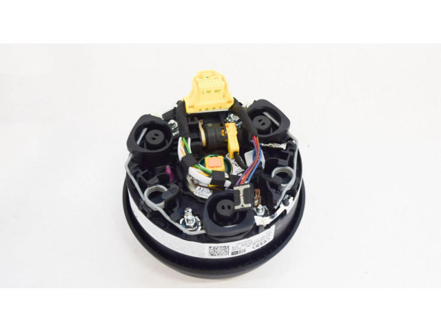 Руль Audi A4 S4 B9 2015-2019 года 8W0880201AR, 8W0419689