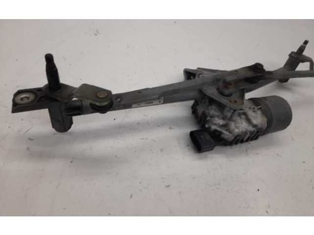 Моторчик дворников 6Q1955119A, 0390241524 Skoda Fabia Mk1 (6Y)