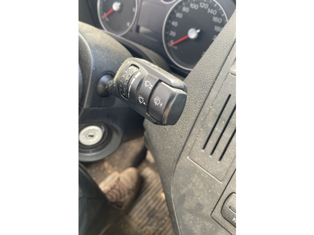 Ручка стеклоочистителей 1350067   Ford C-MAX I