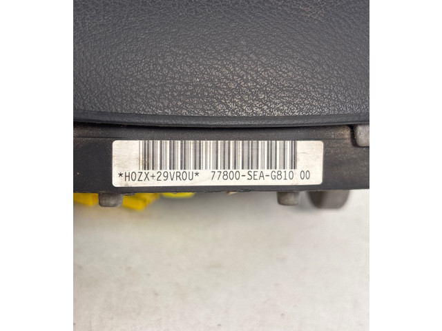 Подушка безопасности водителя 77800SEAG8100 Honda Accord