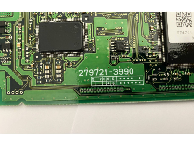 Блок управления двигателя 2797213990 Mazda 3 I