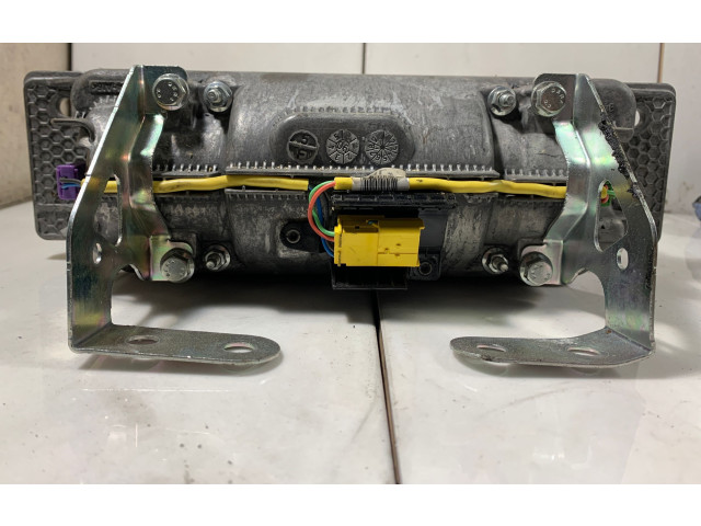 Подушка безопасности пассажира 4F2880204D Audi A6 S6 C6 4F