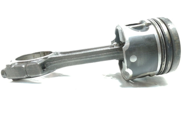  Поршень K9KA7   Renault Clio II  