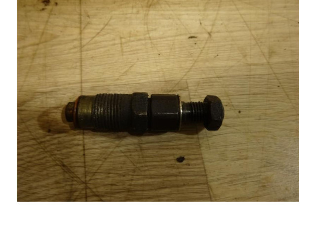 Vstřikovač 1531067G12, 1531067G12 Suzuki Grand Vitara I RFT