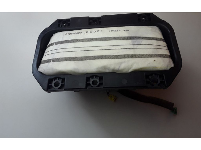 Подушка безопасности пассажира 610640900   Volvo S60