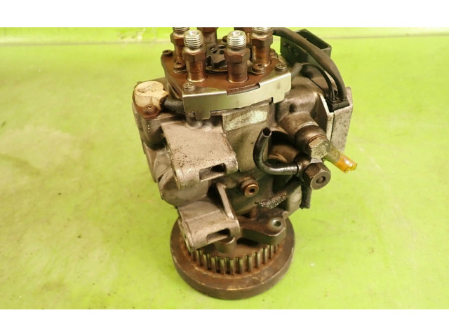 Топливный насос Skoda Superb B5 (3U)