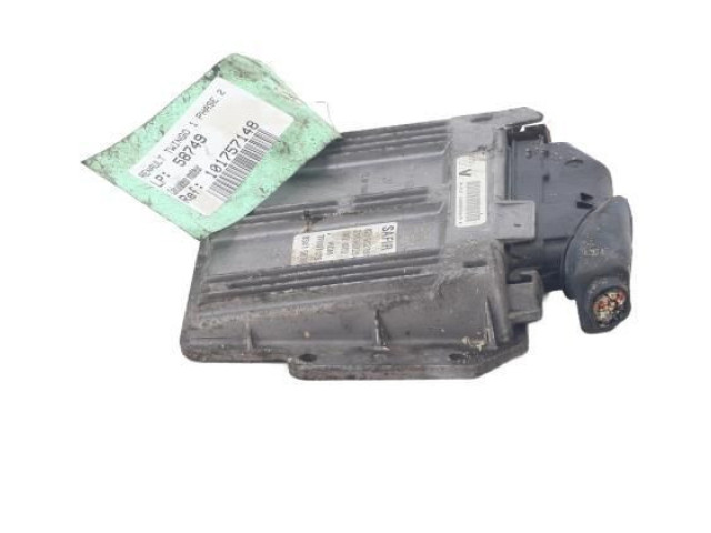 Блок управления двигателя 8200058537   Renault Twingo I