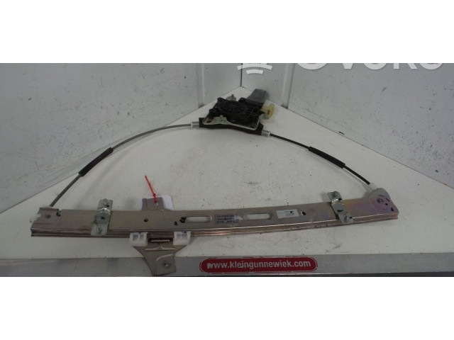 Передний двигатель механизма для подъема окон 824020X010   Hyundai i10