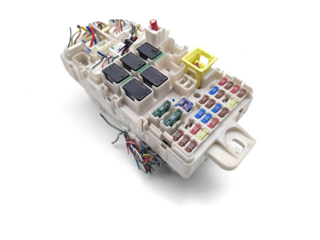 Блок предохранителей 8637B255, 0958TH2 Mitsubishi L200