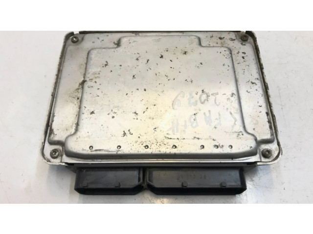 Блок управления двигателя 045906019CE, K2079   Skoda Fabia Mk2 (5J)