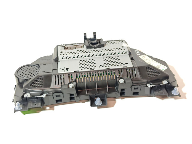 Přístrojová deska  Volkswagen Touareg II 2014 7P6920880D, 7P6920880  