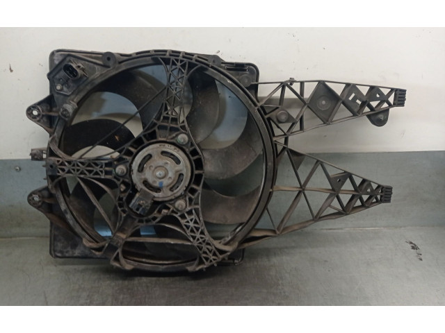 Вентилятор радиатора     51813582, 51813582    Fiat Punto (199) 