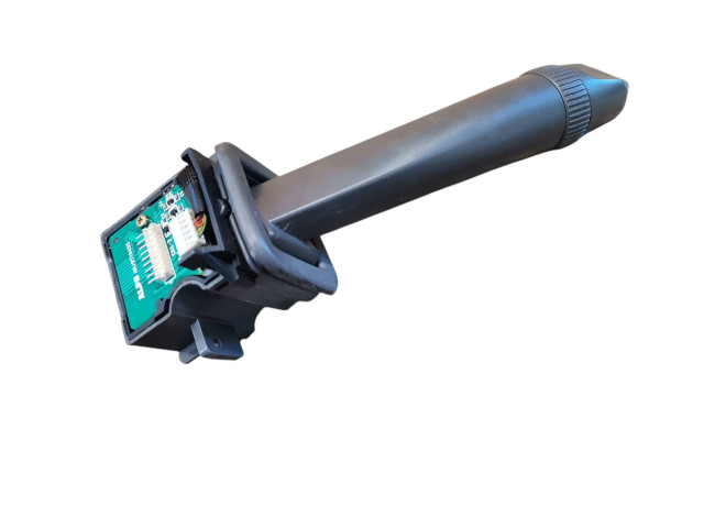 Ручка стеклоочистителей 9452391, 02W25A Volvo V70