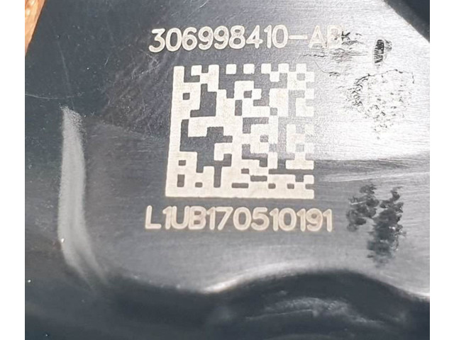 Подушка безопасности водителя 309140399GNR Infiniti Q30