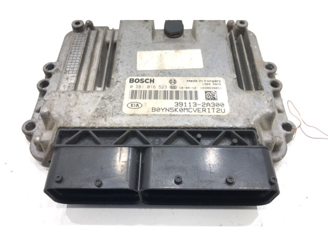 Řídící jednotka 39113-2A300   KIA Venga 2010