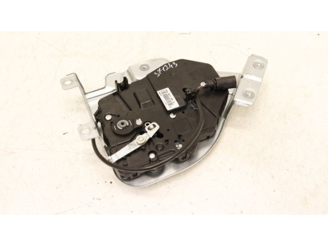 Zámek zadních dveří 2K5827201B Volkswagen Caddy 2016