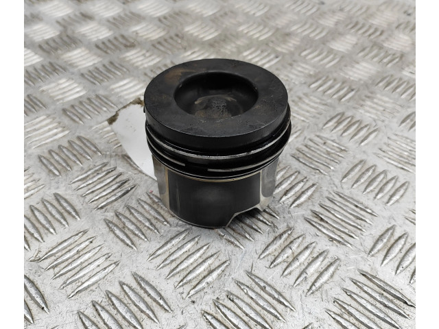 Píst 07L107065K Audi A6 S6 C6 4F CDYA