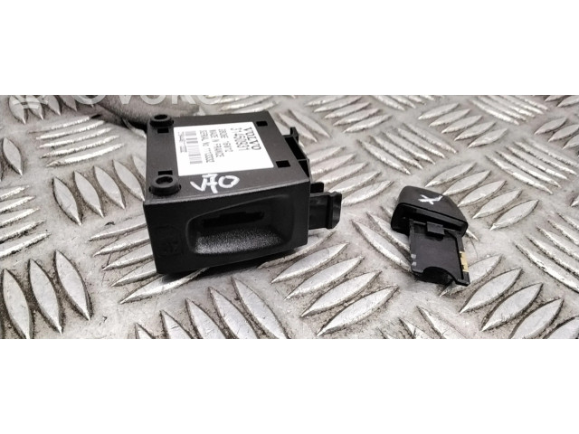 Блок управления 31450931   Volvo V70