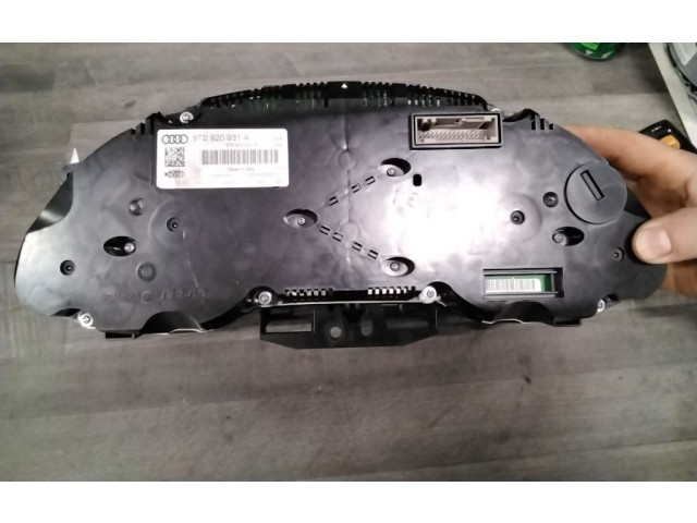 Přístrojová deska Audi A5 8T 8F 2009 8T0920931A