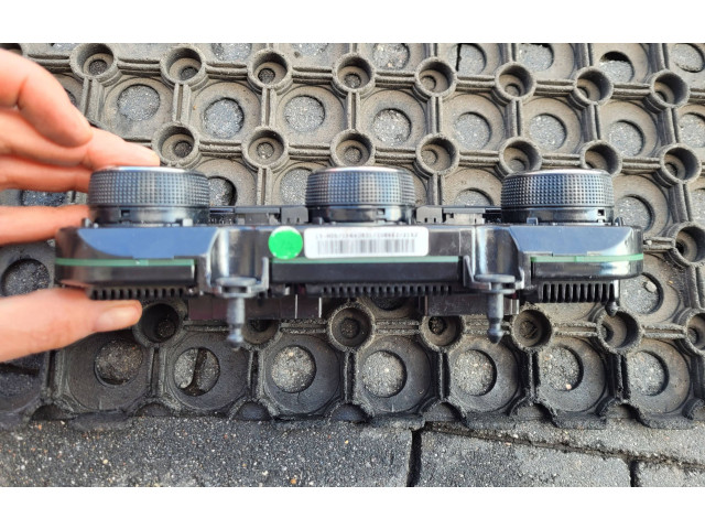 Блок управления климат-контролем 5E0907044AC, 5HB01128281   Skoda Octavia Mk3 (5E)