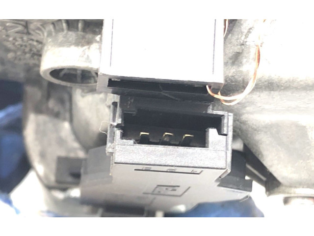 Моторчик заднего дворника 50509441 Alfa Romeo Giulietta