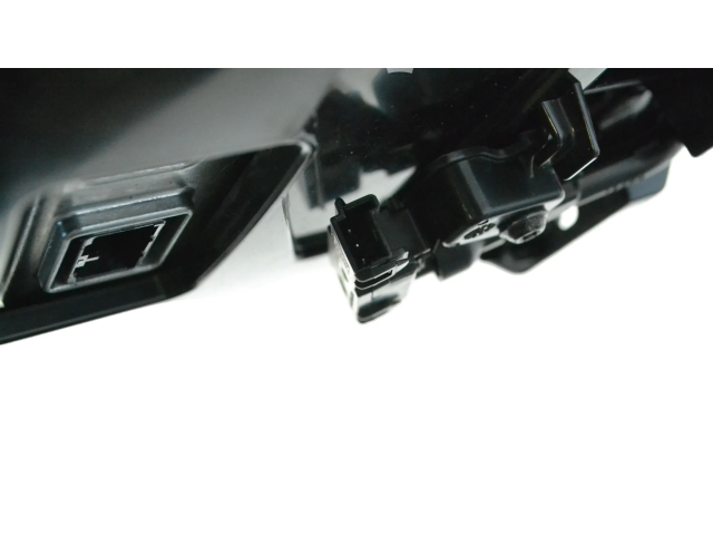 Дисплей 32316263 Polestar 2