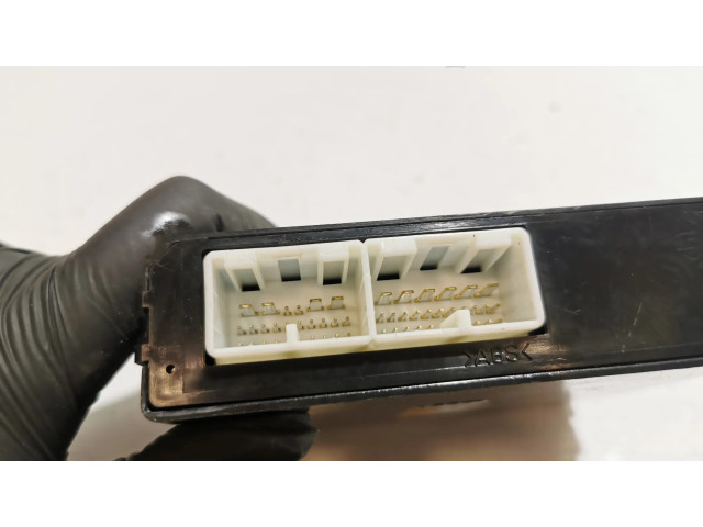 Блок управления климат-контролем 8865048060 Lexus RX 300