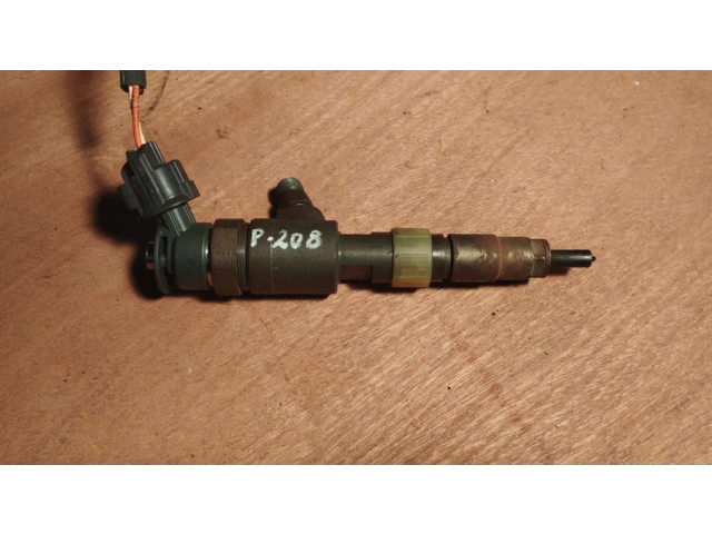 Vstřikovač 0445110340 Peugeot 208 pro naftový motor 1.6