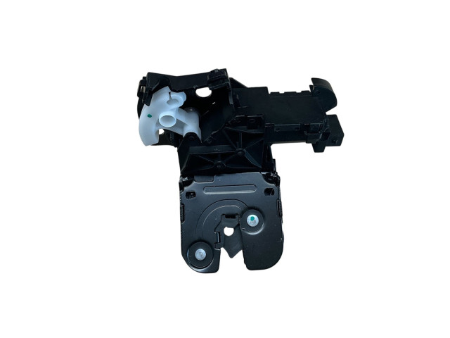 Zámek zadních dveří 5281408975, 395910062181 Audi A3 S3 8V 2020