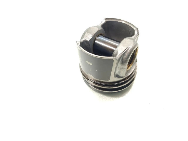 Píst YMR6   Ford Transit Custom     