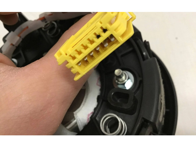 Volant Mercedes-Benz E W214 2024 A0004608918