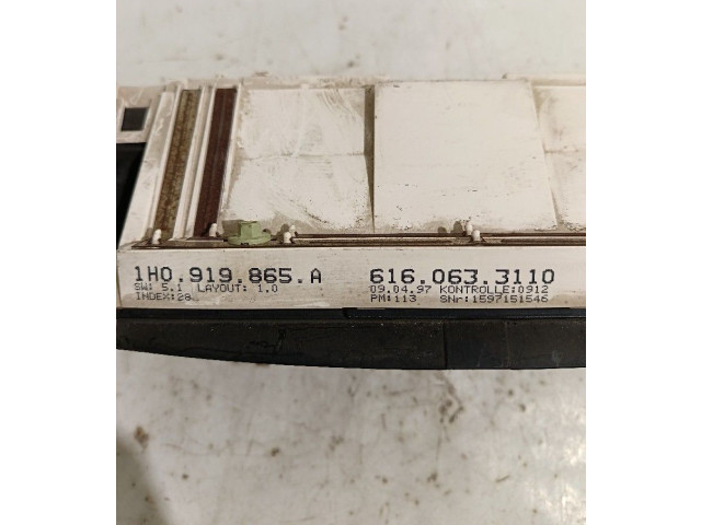Панель приборов 1H0.919.865.A Volkswagen Golf III