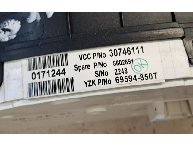 Спидометр (приборный щиток) 30746111, 8602891 Volvo XC90