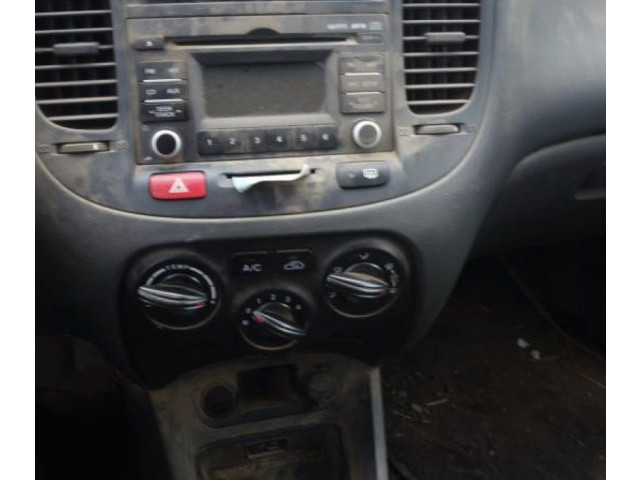 Подушка безопасности водителя 569001G450VA   KIA Rio