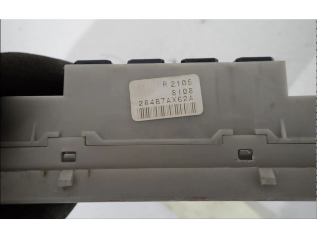 Pojistková skříňka 24382BC41A Nissan Micra 2008