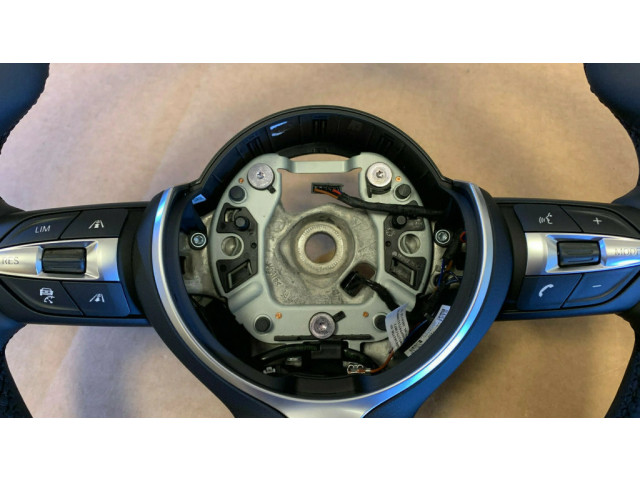 Volant BMW X5 F15 2016 32307847455, 32307851499
