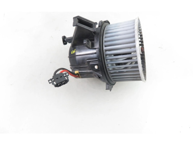 Вентилятор печки U0852003, U0851003 Audi Q5 SQ5