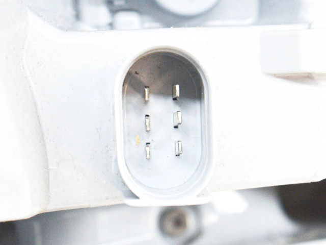 Задний фонарь правый 8J0945096L    Audi TT TTS Mk2   2006-2014 года