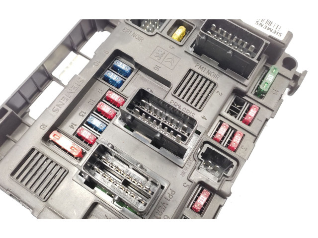 Pojistková skříňka Řídící jednotka BSM 9643498880, 6556X9 Citroen Berlingo 2003